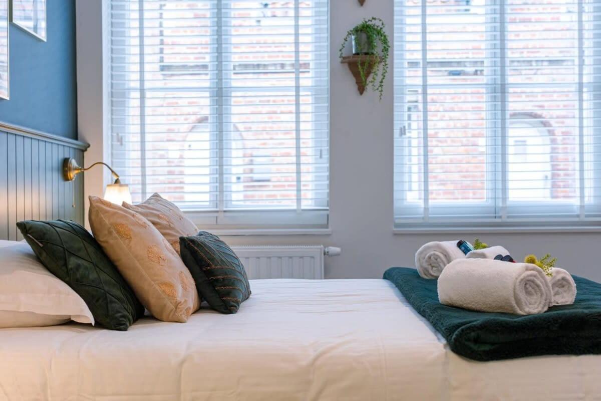Huswell - Stylish Studio In The Heart Of Bruges Exterior photo